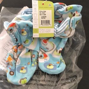 Zutano booties 12-18 mos